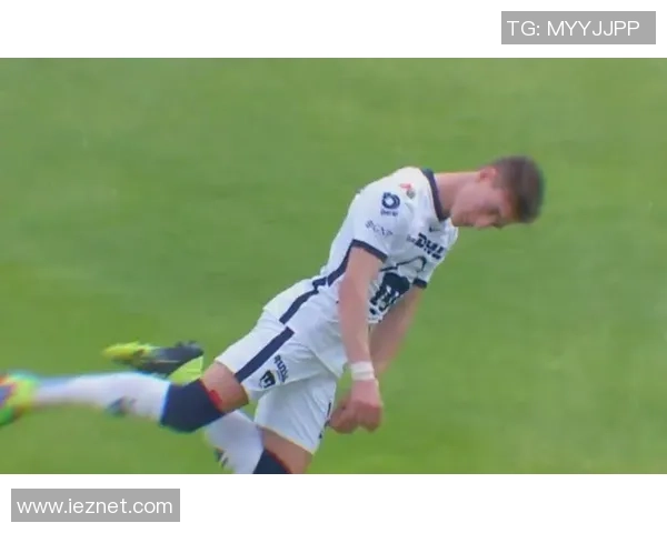 国内足球明星搞笑瞬间集锦让你捧腹大笑的精彩视频合集